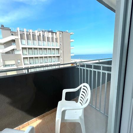 Hotel B&B Montecarlo Milano Marittima Kültér fotó
